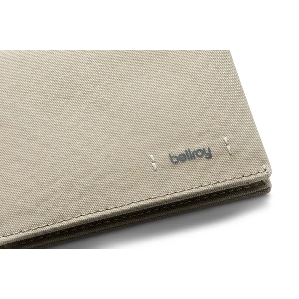 Bellroy Slim Sleeve Woven (lichen grey)