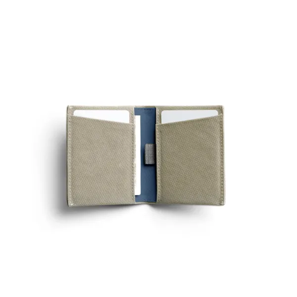 Bellroy Slim Sleeve Woven (lichen grey)