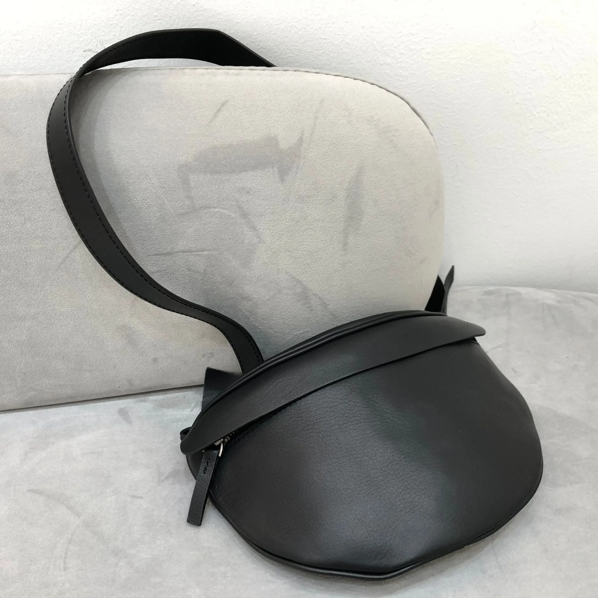 Cool Women's Crossbody Chest Bag Leather Sling Bags For Women