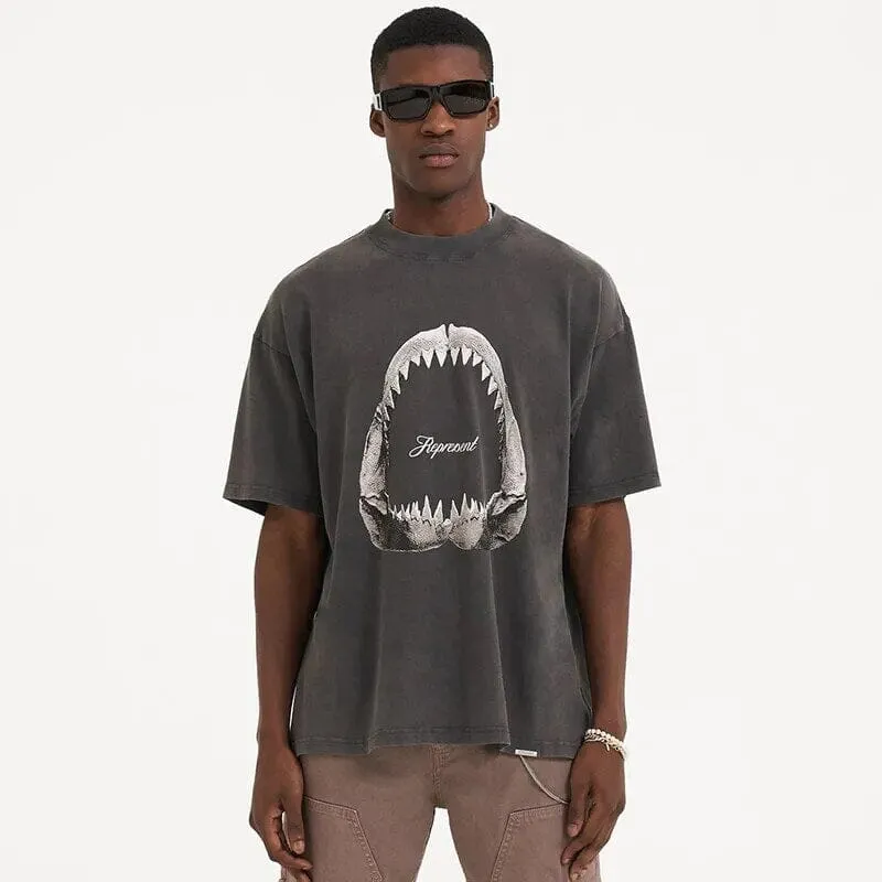 Explore the Ocean's Majesty with MEN Shark T-Shirts