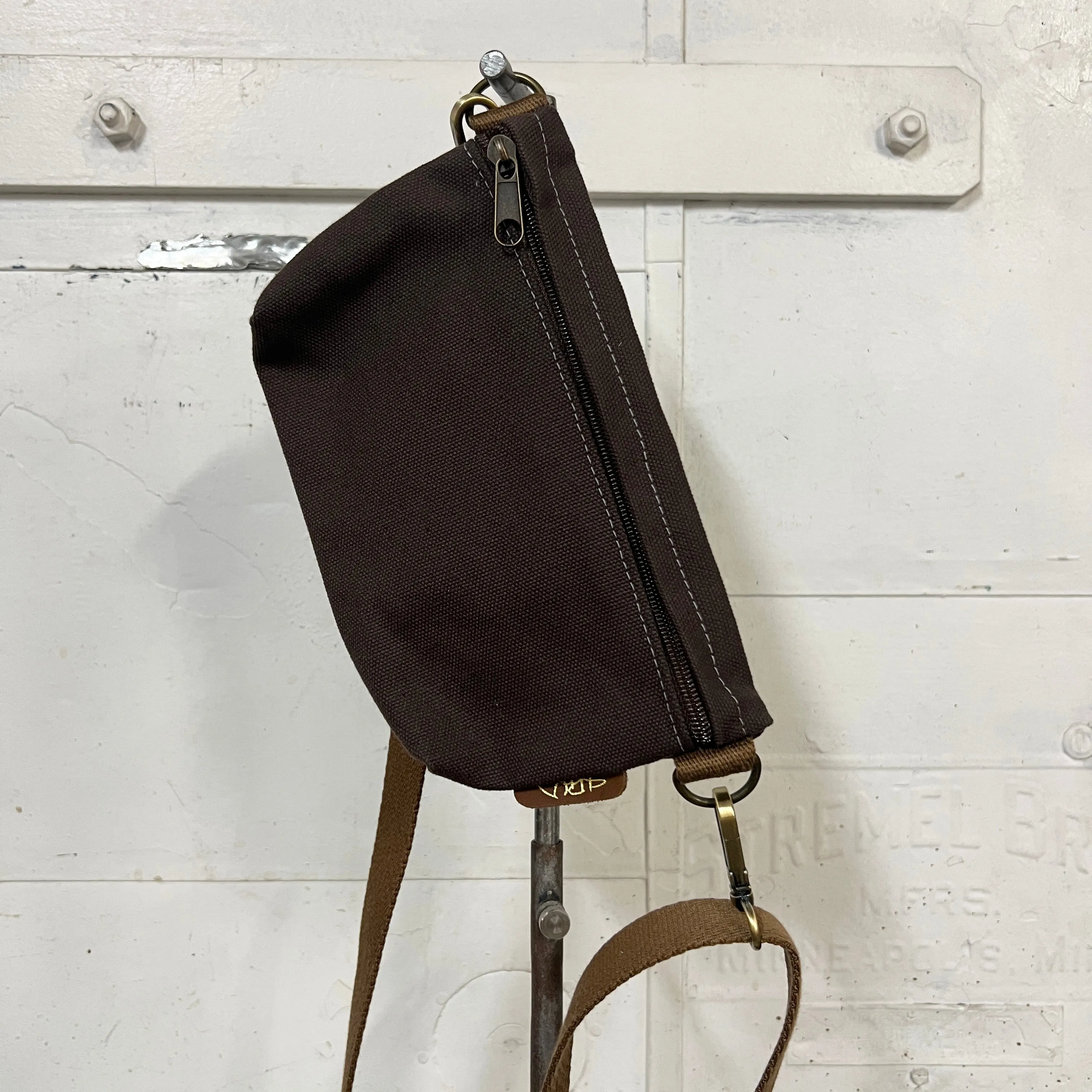 HIP POUCH