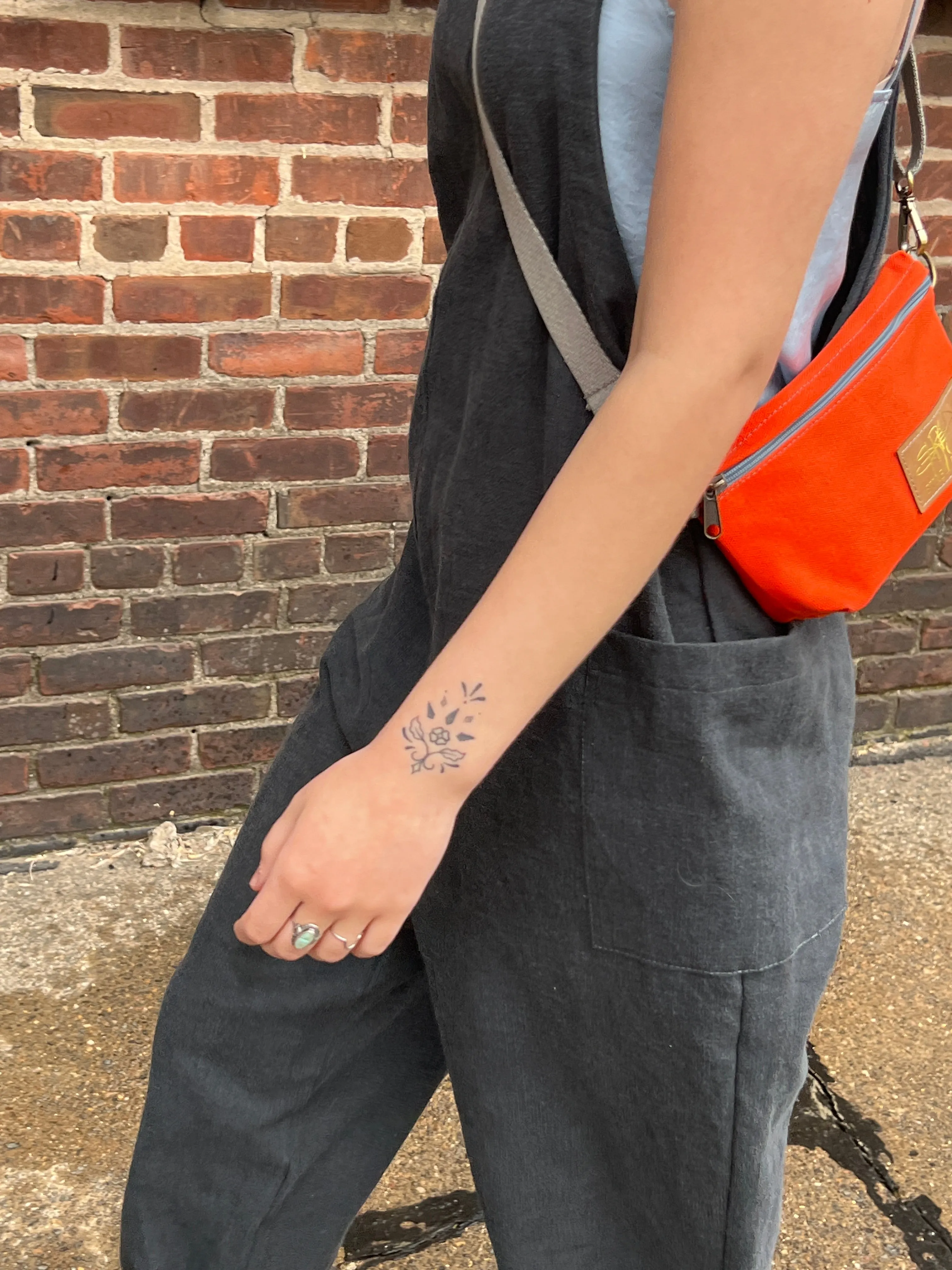 HIP POUCH
