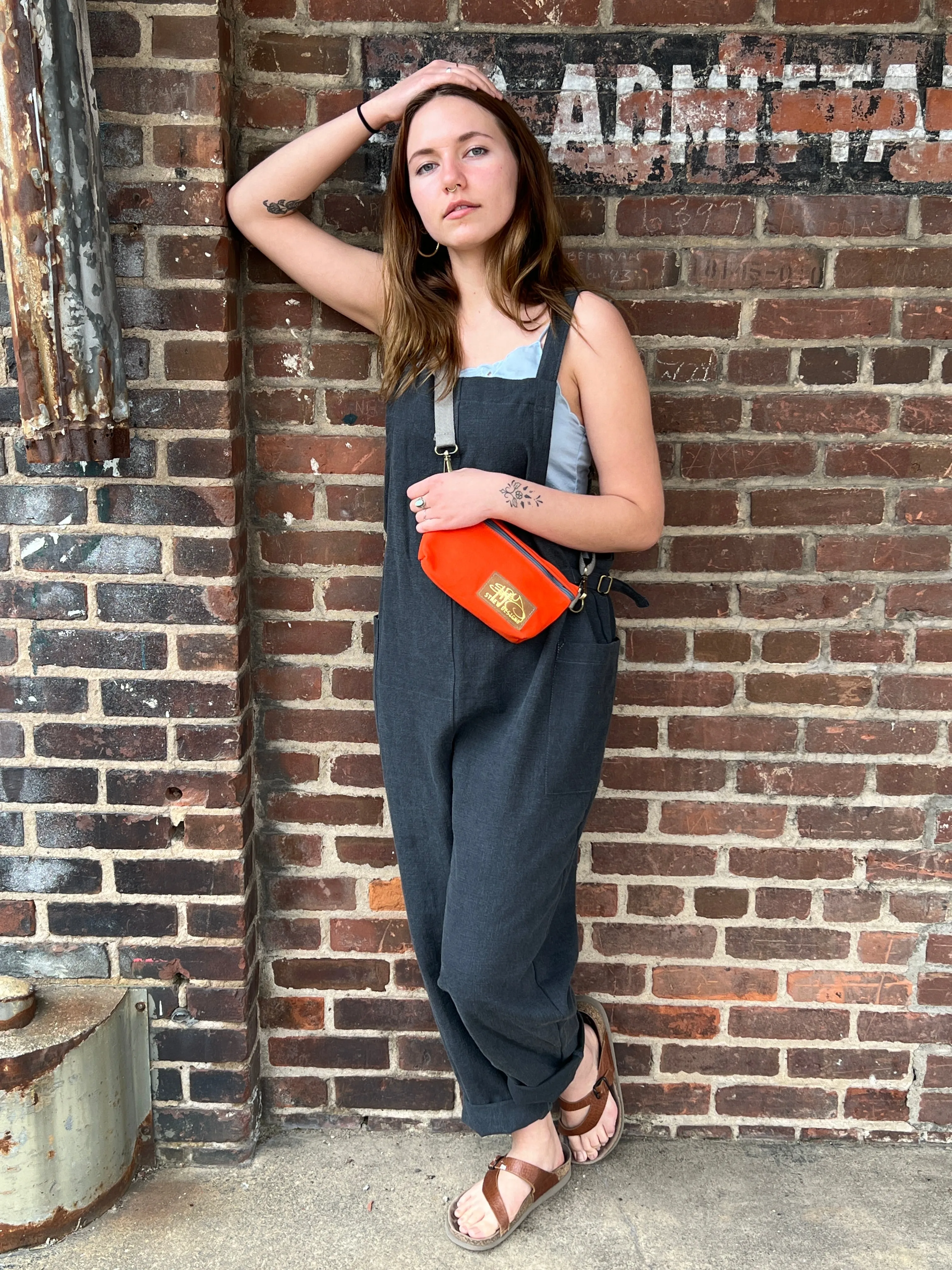 HIP POUCH